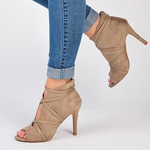 Journee Collection Womens Booties Stiletto Heel Zip Size 9‎ in box - Picture 1 of 7